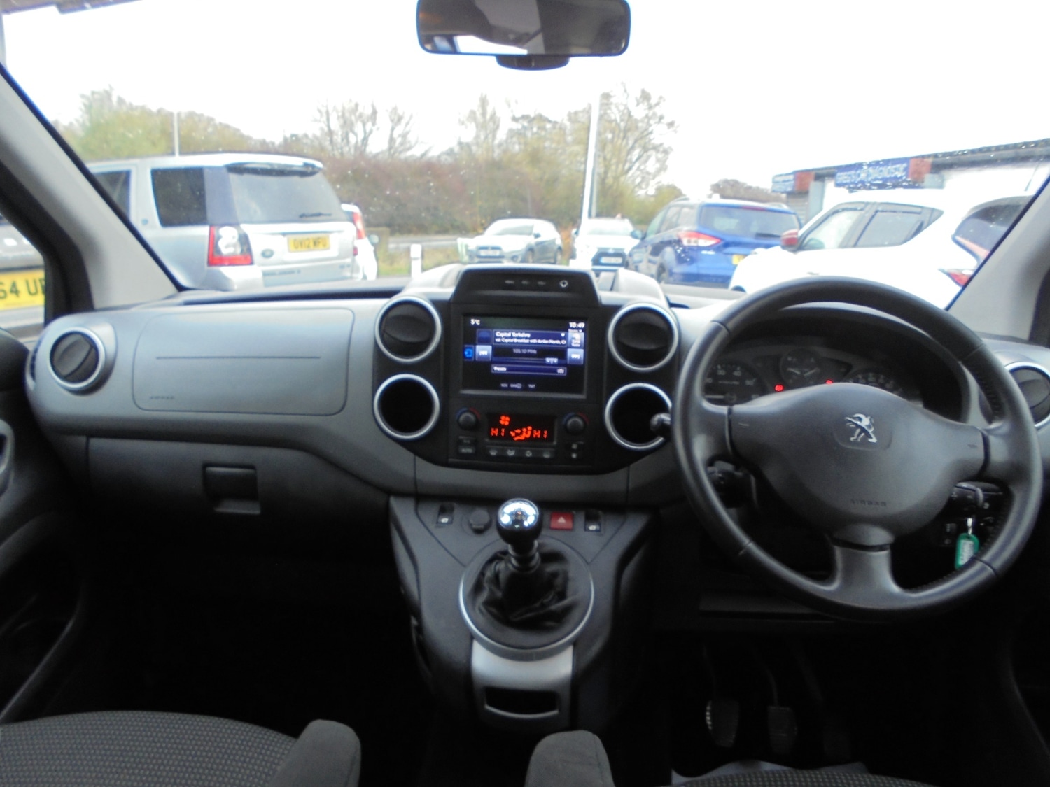 Used Peugeot Partner Tepee 2015 for sale - 76611477: Photo 10