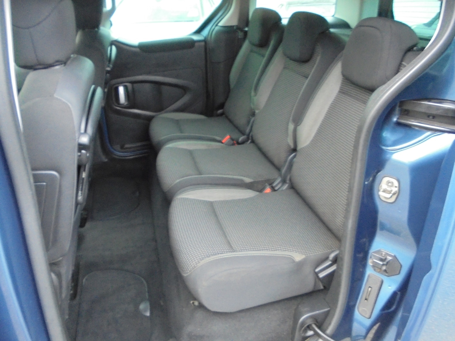 Used Peugeot Partner Tepee 2015 for sale - 76611477: Photo 14