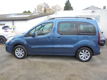 Used Peugeot Partner Tepee 2015 for sale - 76611477: Photo