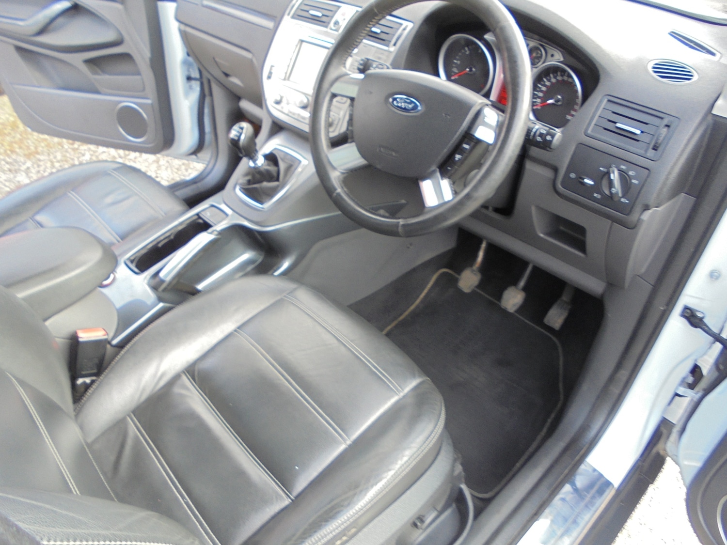 Used Ford Kuga 2011 for sale - 77984542: Photo 13