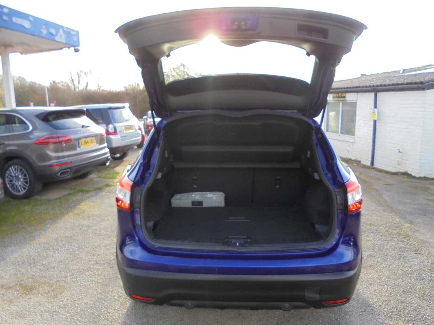 Used Nissan Qashqai 2015 for sale - 76905290: Photo 8