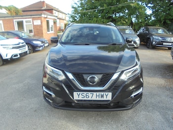 Used Nissan Qashqai 2017 for sale - 79524141: Photo