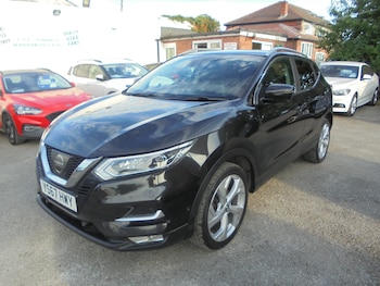Used Nissan Qashqai 2017 for sale - 79524141: Photo