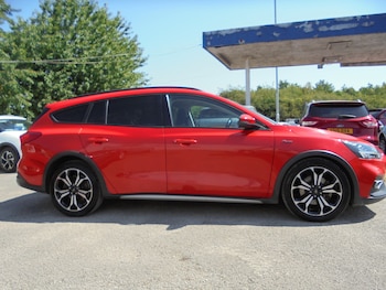 Used Ford Focus 2020 for sale - 79162596: Photo