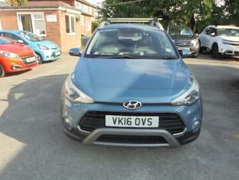 Used Hyundai i20 2016 for sale - 79364948: Photo
