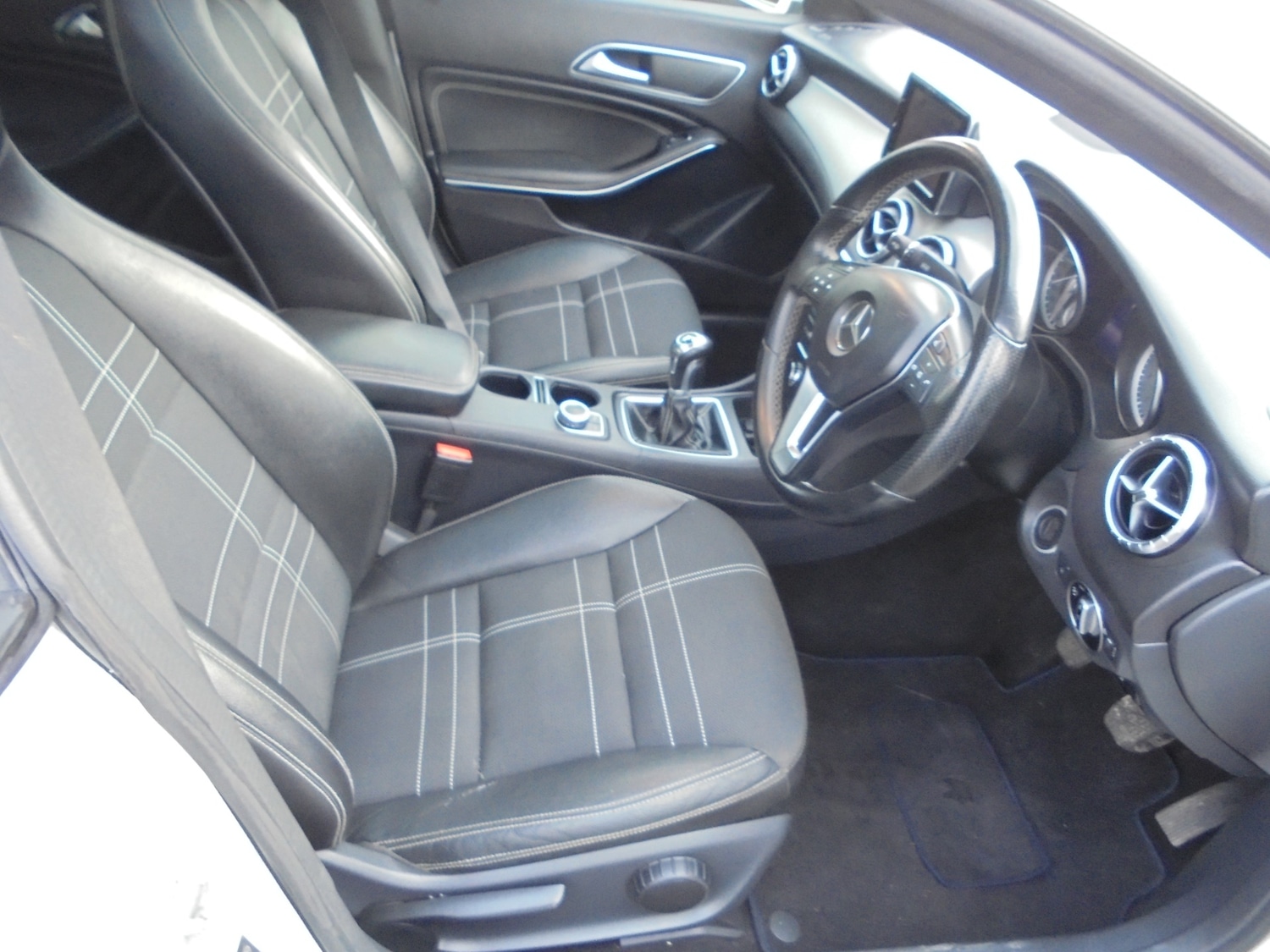 Used Mercedes-Benz CLA 2013 for sale - 76844994: Photo 5