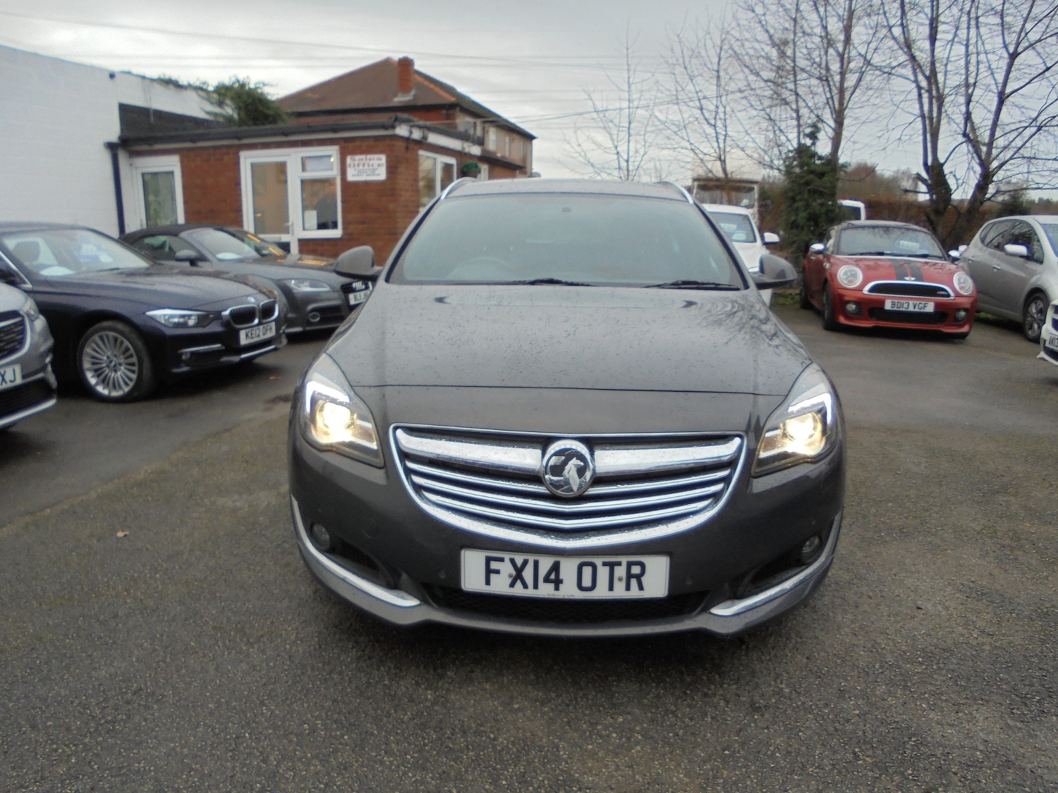 Used Vauxhall Insignia 2014 for sale - 76916270: Photo 2