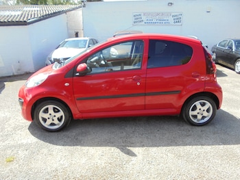 Used Peugeot 107 2013 for sale - 78579874: Photo