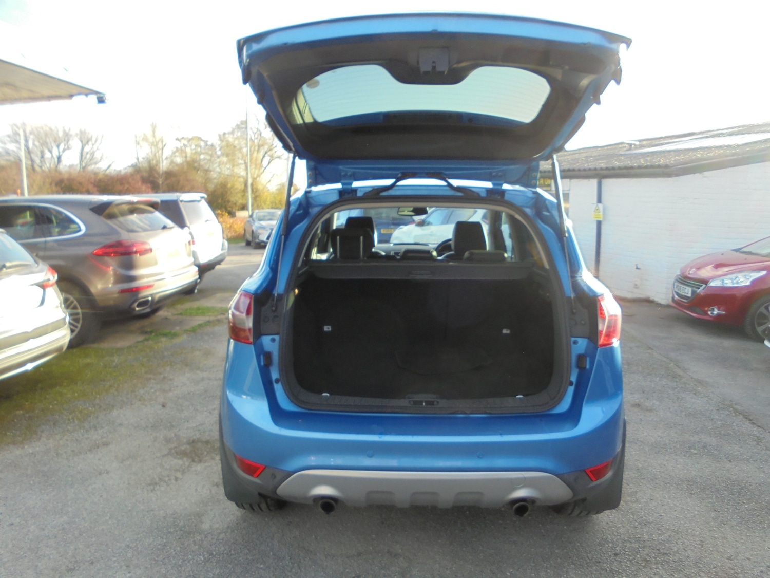 Used Ford Kuga 2009 for sale - 76611196: Photo 8