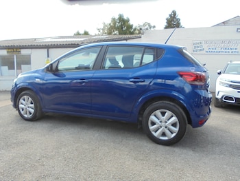 Used Dacia Sandero 2021 for sale - 79526756: Photo