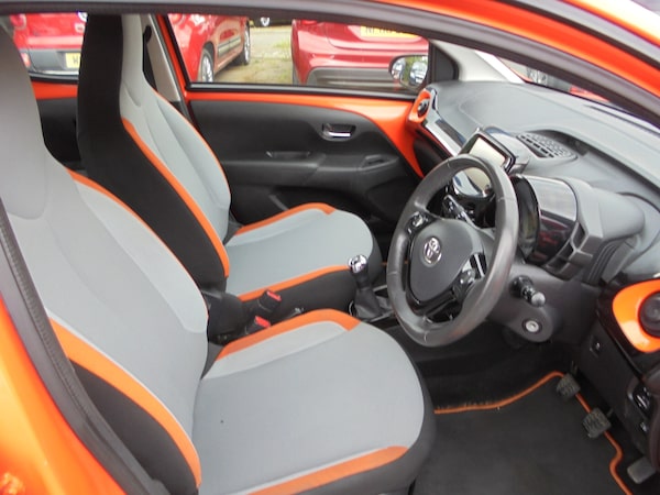 Used Toyota AYGO 2014 for sale - 71006910: Photo 6