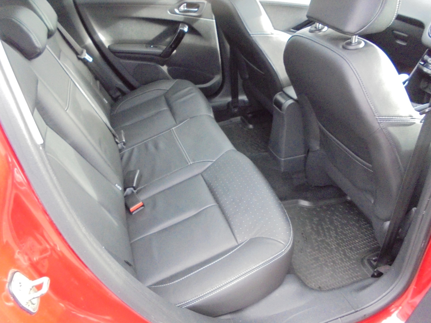 Used Peugeot 208 2015 for sale - 76464480: Photo 19