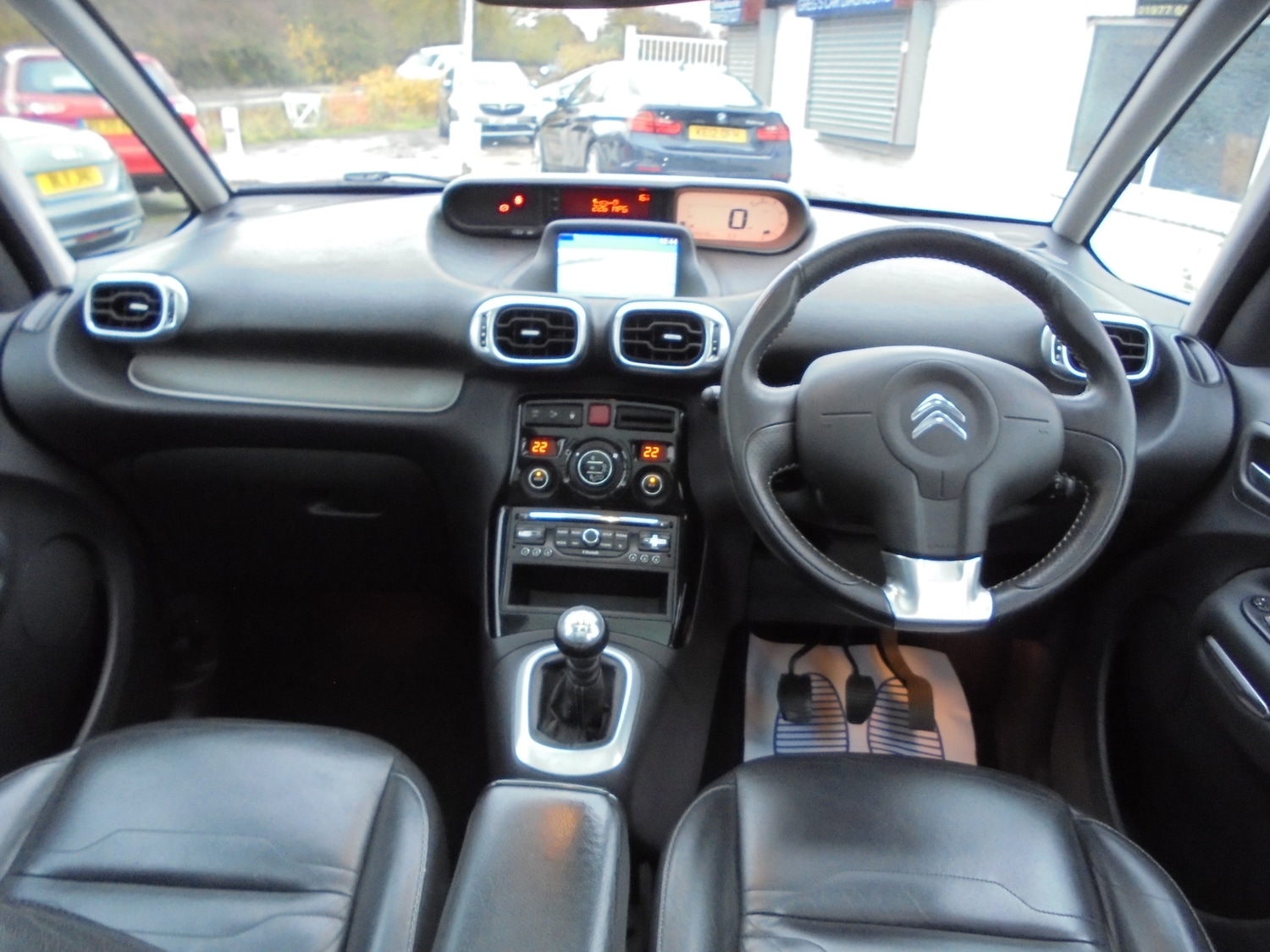 Used Citroen C3 Picasso 2013 for sale - 76476024: Photo 12