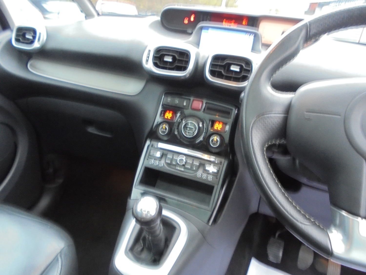 Used Citroen C3 Picasso 2013 for sale - 76476024: Photo 13