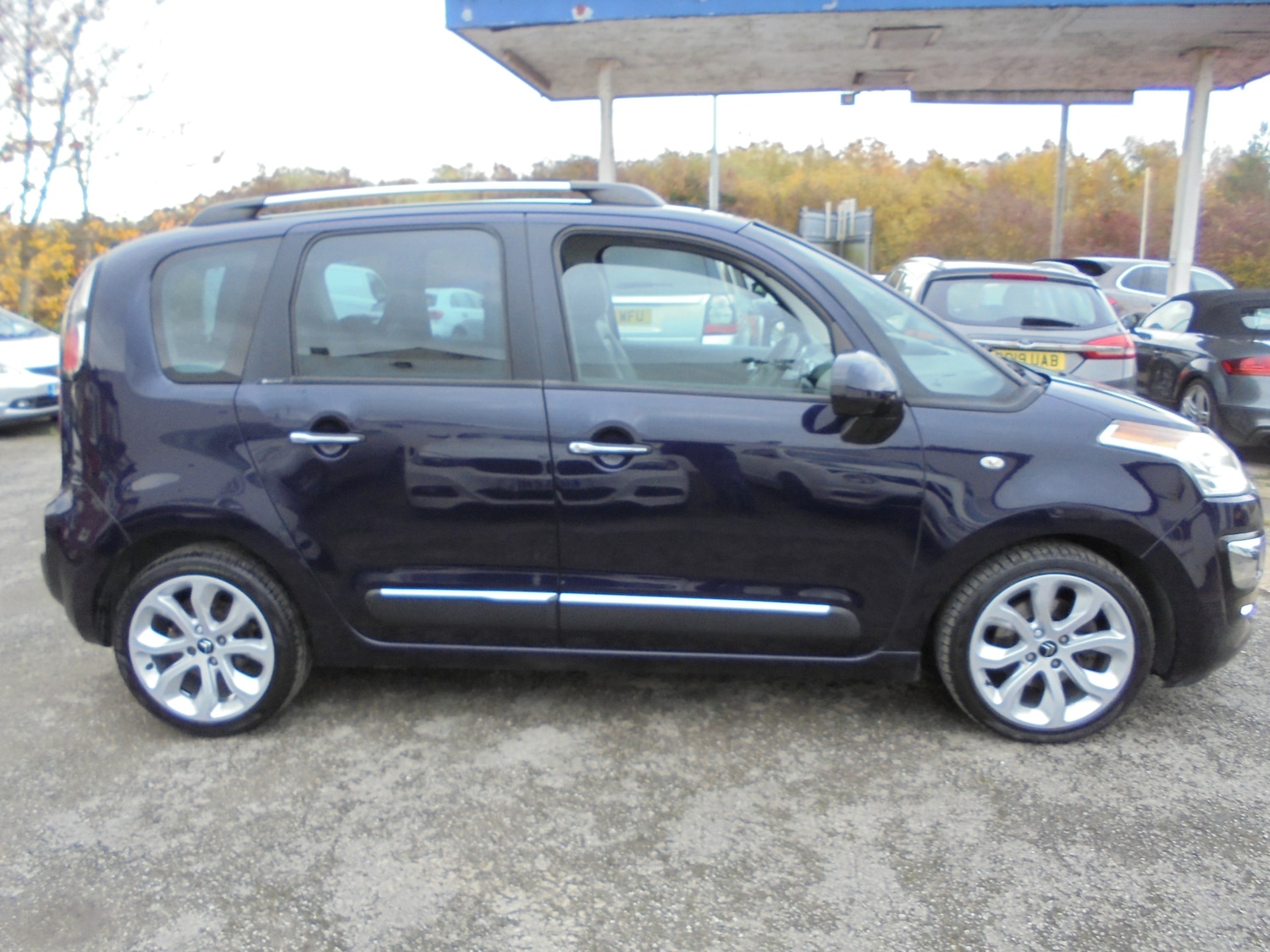 Used Citroen C3 Picasso 2013 for sale - 76476024: Photo 5