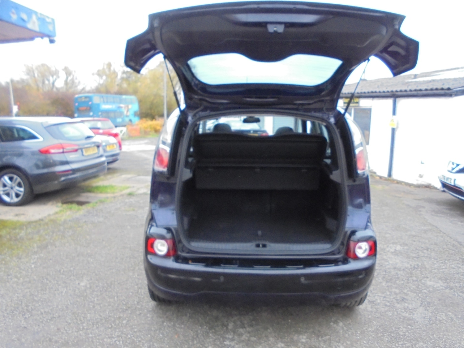 Used Citroen C3 Picasso 2013 for sale - 76476024: Photo 8