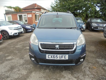 Used Peugeot Partner Tepee 2015 for sale - 79556444: Photo