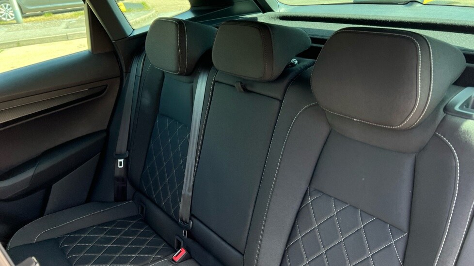 Used Skoda Karoq 2025 for sale - 76025295: Photo 15