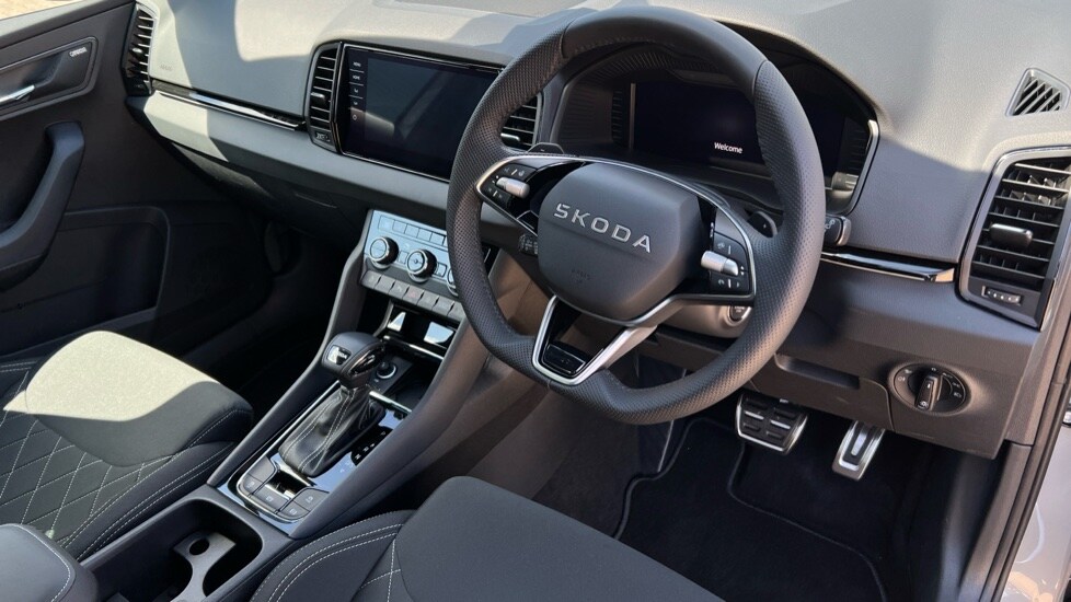 Used Skoda Karoq 2025 for sale - 76025295: Photo 6