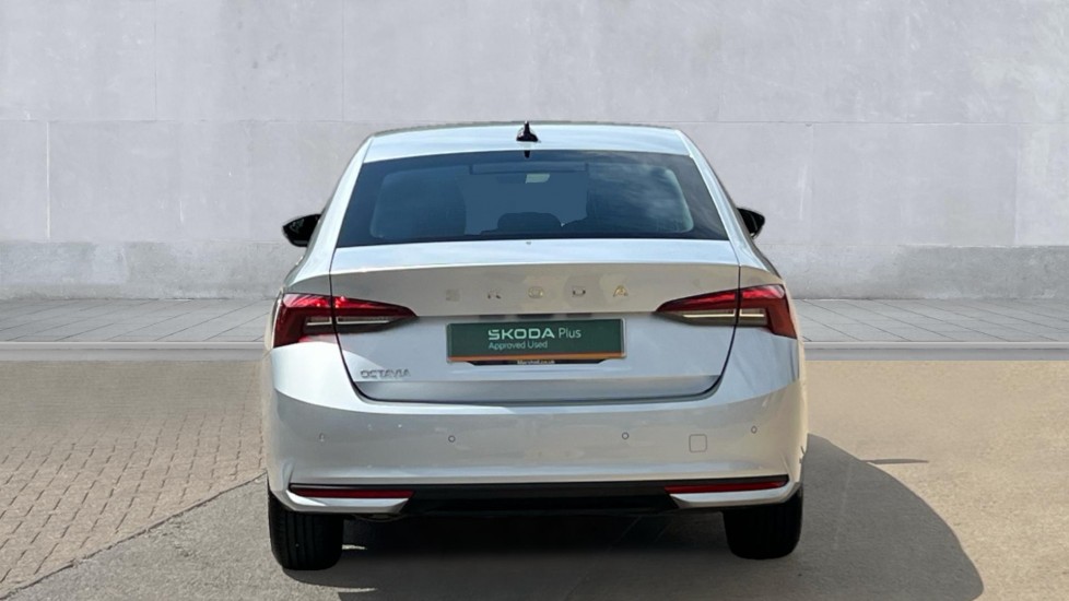 Used Skoda Octavia 2024 for sale - 76928059: Photo 11
