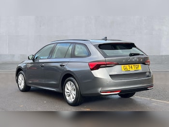 Used Skoda Octavia 2024 for sale - 76438142: Photo