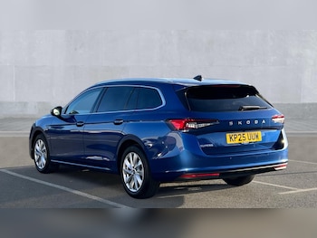 Used Skoda Superb 2025 for sale - 76415210: Photo