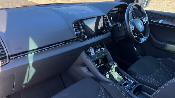 Used Skoda Karoq 2023 for sale - 76117089: Photo 2