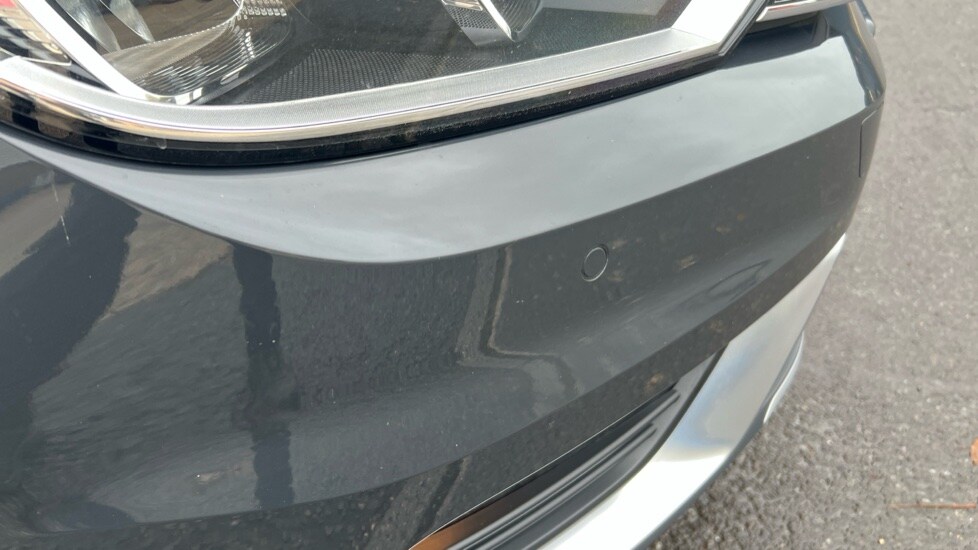 Used Volkswagen Passat 2016 for sale - 76623447: Photo 31