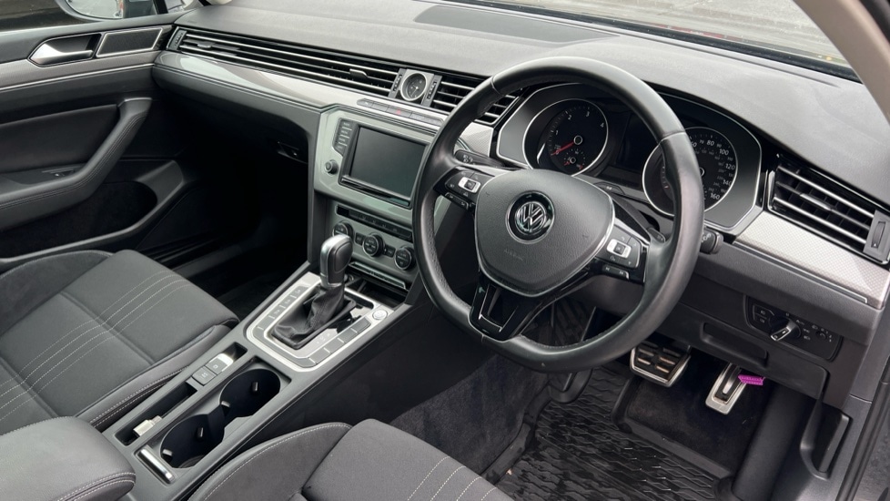 Used Volkswagen Passat 2016 for sale - 76623447: Photo 9