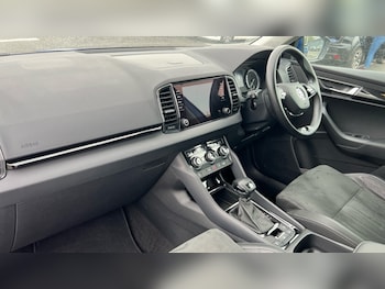 Used Skoda Karoq 2020 for sale - 76112056: Photo 2