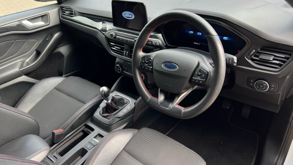 Used Ford Focus 2021 for sale - 75934767: Photo 9