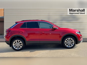 Used Volkswagen T-Roc 2023 for sale - 75409477: Photo