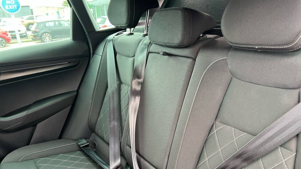 Used Skoda Karoq 2024 for sale - 76079348: Photo 15