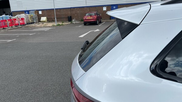 Used Skoda Karoq 2024 for sale - 76079348: Photo 32