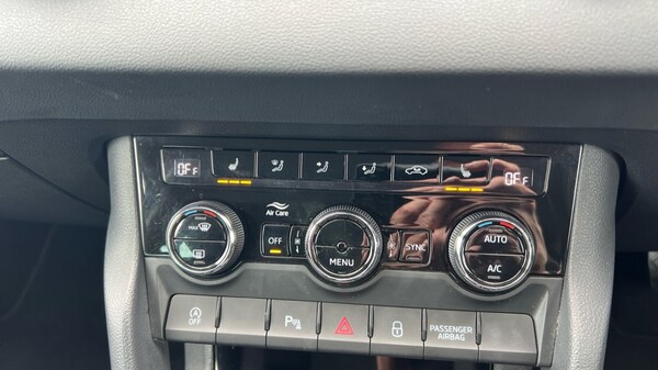 Used Skoda Karoq 2023 for sale - 76023208: Photo 24