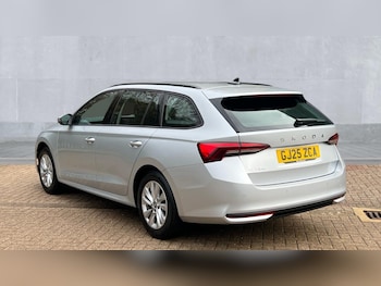 Used Skoda Octavia 2025 for sale - 76717418: Photo