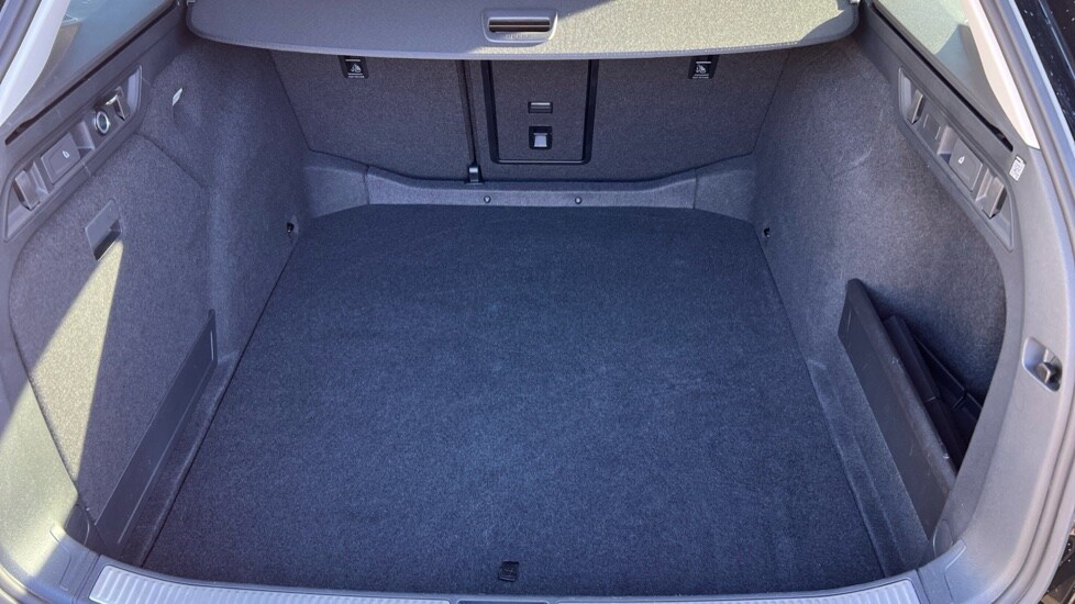 Used Skoda Superb 2024 for sale - 76438137: Photo 16