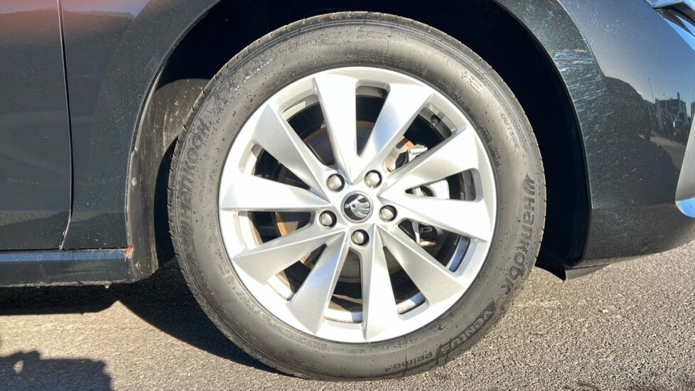 Used Skoda Superb 2024 for sale - 76438137: Photo 19