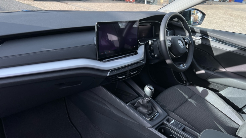 Used Skoda Octavia 2024 for sale - 76272870: Photo 2