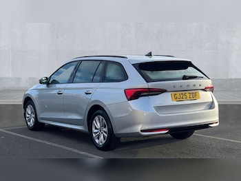 Used Skoda Octavia 2025 for sale - 76652579: Photo