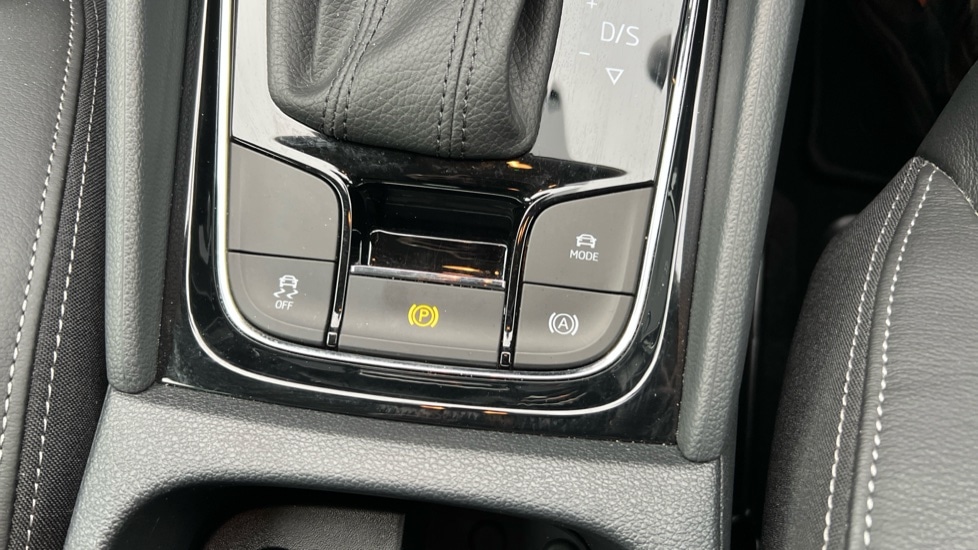 Used Skoda Karoq 2024 for sale - 76623518: Photo 27