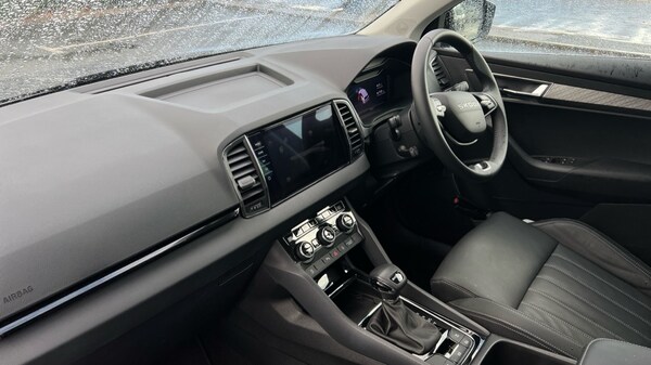 Used Skoda Karoq 2025 for sale - 75675232: Photo 2