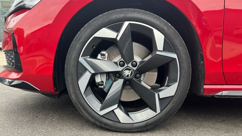 Used Skoda Superb 2025 for sale - 75554281: Photo 19