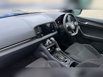 Used Skoda Karoq 2024 for sale - 76722202: Photo