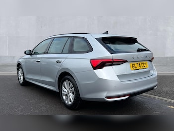 Used Skoda Octavia 2024 for sale - 76379516: Photo