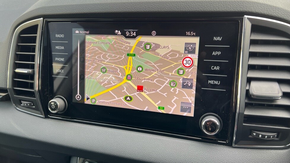 Used Skoda Karoq 2024 for sale - 76297349: Photo 28