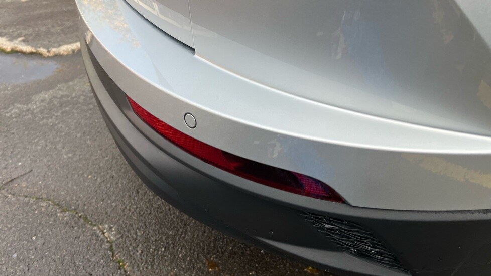 Used Skoda Karoq 2024 for sale - 76297349: Photo 32