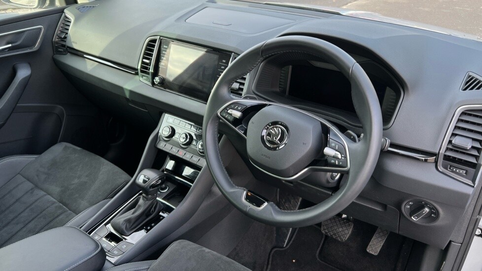 Used Skoda Karoq 2024 for sale - 76297349: Photo 6