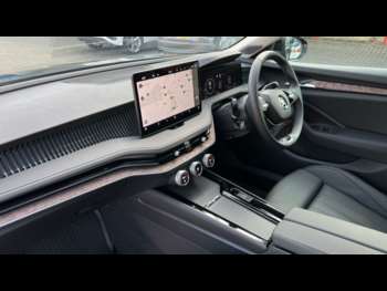 Used Skoda Superb 2025 for sale - 73736921: Photo