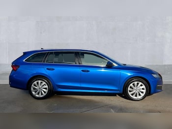 Used Skoda Octavia 2025 for sale - 76221708: Photo